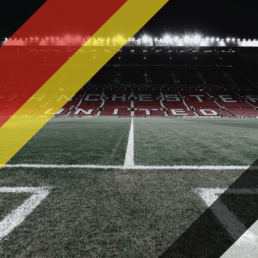 Voyage 2 nuits avec match Manchester United contre Newcastle à Old Trafford, logo Manchester United en haut à gauche, couleurs Newcastle en bas à droite.