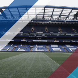 Voyage 2 nuits avec match Chelsea contre West Ham à Stamford Bridge, logo Chelsea en haut à gauche, couleurs West Ham en bas à droite.